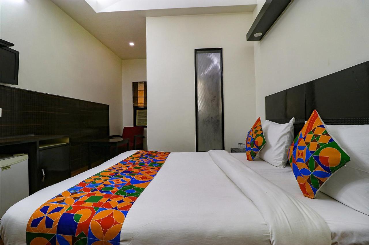 Fabhotel La Ola New Delhi Exterior foto