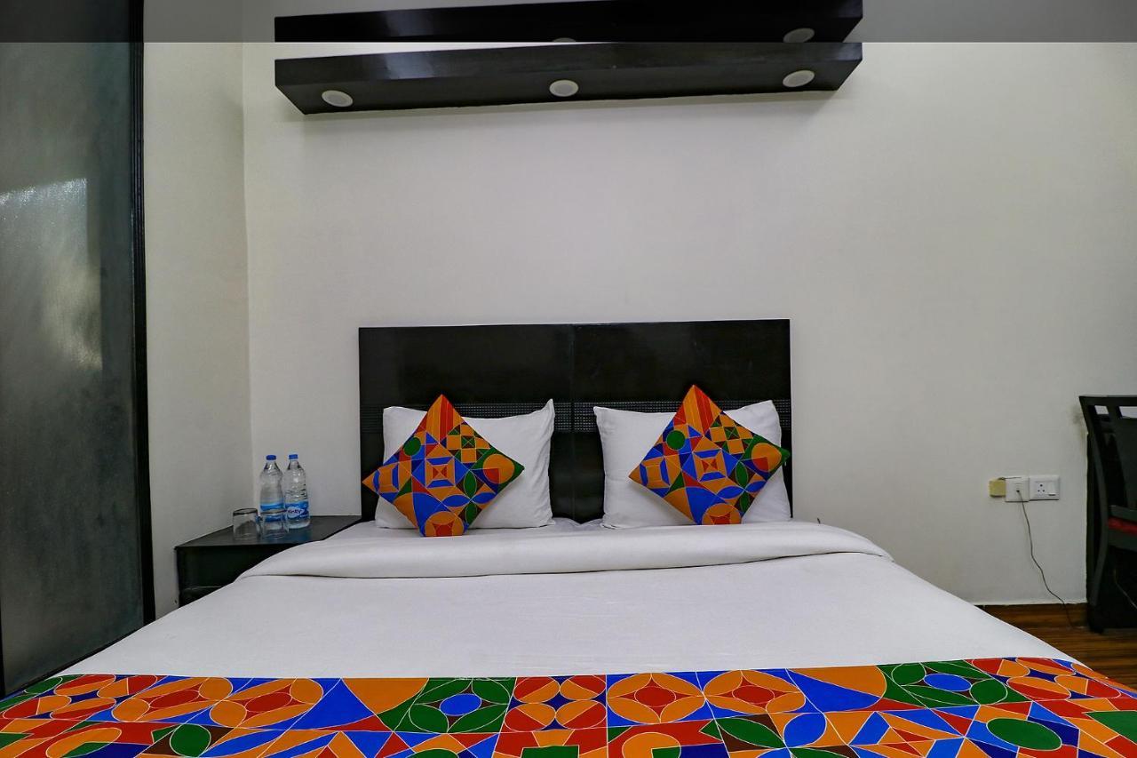 Fabhotel La Ola New Delhi Exterior foto